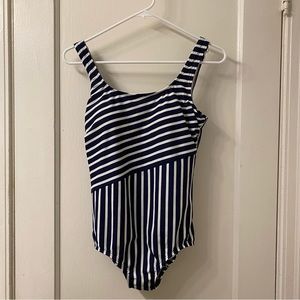 Land’s End Chlorine Resistant Tugless One Piece Swimsuit, size 10P